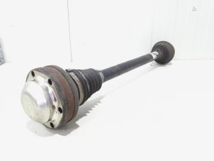 Begagnade Drivaxel, vänster bak Audi SQ5 (8RB) 3.0 TDI V6 24V Pris € 14,00 Marginaltabell erbjuds av GEJO Revisie & Onderdelen BV