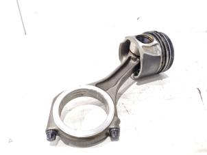 Gebruikte Drijfstang Audi SQ5 (8RB) 3.0 TDI V6 24V Prijs € 45,00 Margeregeling aangeboden door GEJO Revisie & Onderdelen BV