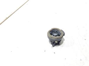 Begagnade Högtalare Toyota C-HR (X1,X5) 1.8 16V Hybrid Pris € 13,00 Marginaltabell erbjuds av GEJO Revisie & Onderdelen BV