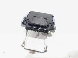 Używane Kamera przednia Audi A4 Avant (B9) 2.0 TDI Ultra 16V Cena € 194,95 Procedura marży oferowane przez GEJO Revisie & Onderdelen BV