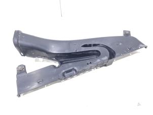 Begagnade Lufttratt Lynk &amp; Co 01 1.5 PHEV Pris € 29,00 Marginaltabell erbjuds av GEJO Revisie & Onderdelen BV