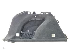 Begagnade Baklucka, isolering, vänster Lynk &amp; Co 01 1.5 PHEV Pris € 35,00 Marginaltabell erbjuds av GEJO Revisie & Onderdelen BV