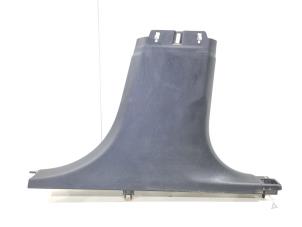 Begagnade Dörram, mitten, höger Lynk &amp; Co 01 1.5 PHEV Pris € 45,00 Marginaltabell erbjuds av GEJO Revisie & Onderdelen BV