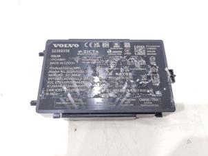 Gebruikte Draadloze oplader Volvo XC60 II (UZ) 2.0 T6 16V Recharge, Twin Engine AWD Prijs € 99,99 Margeregeling aangeboden door GEJO Revisie & Onderdelen BV