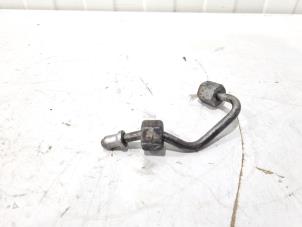 Begagnade Bränsleledning Mercedes ML II (164/4JG) 3.0 ML-320 CDI 4-Matic V6 24V Pris € 14,00 Marginaltabell erbjuds av GEJO Revisie & Onderdelen BV