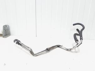 Begagnade Bränsleledning Mercedes ML II (164/4JG) 3.0 ML-320 CDI 4-Matic V6 24V Pris € 30,00 Marginaltabell erbjuds av GEJO Revisie & Onderdelen BV