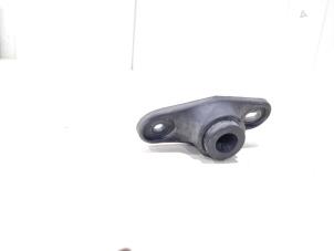 Gebruikte Schuifdeur schakelaar Fiat Doblo Cargo (263) 1.3 D Multijet Prijs € 2,50 Margeregeling aangeboden door GEJO Revisie & Onderdelen BV