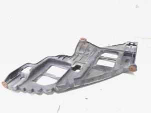 Begagnade Strålkastarram, vänster Volkswagen Golf VI (5K1) 1.4 TSI 122 16V Pris € 9,00 Marginaltabell erbjuds av GEJO Revisie & Onderdelen BV