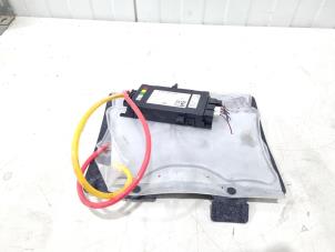 Begagnade Modul (diverse) Mercedes C (W206) C-300 2.0 EQ Boost Turbo Pris € 100,00 Marginaltabell erbjuds av GEJO Revisie & Onderdelen BV