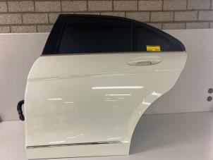 Begagnade Bakdörr, 4-dörrars, vänster Mercedes C (W204) 3.0 C-320 CDI V6 24V Pris € 249,99 Marginaltabell erbjuds av DVZ Carparts