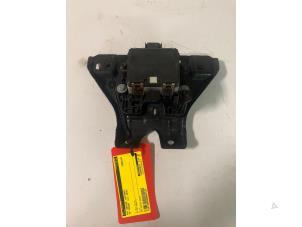 Używane Czujnik aktywnego tempomatu (zdalny) Volkswagen Passat Variant (3G5) 2.0 TDI 16V 190 Cena € 249,99 Procedura marży oferowane przez DVZ Carparts