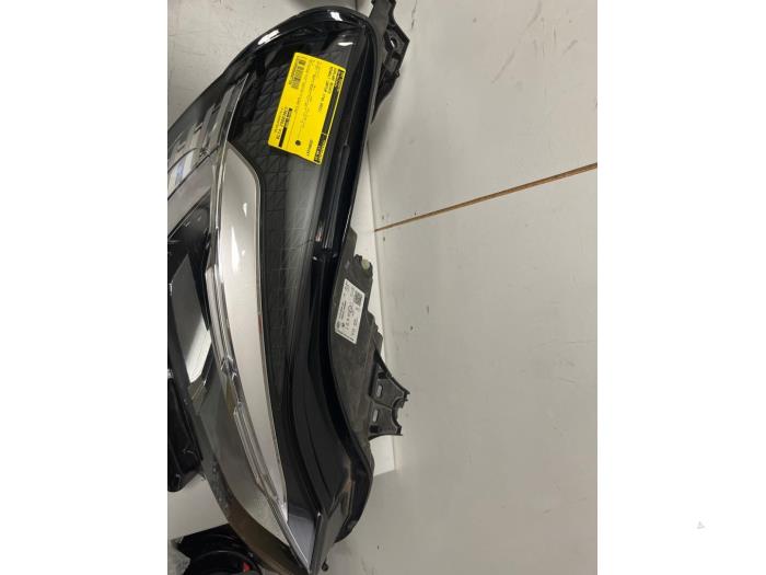 Koplamp rechts van een Renault Captur II (RJB) 1.0 TCe 90 12V 2021