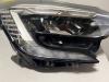 Koplamp rechts van een Renault Captur II (RJB) 1.0 TCe 90 12V 2021