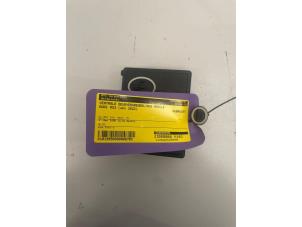 Używane Modul centralnego zamka Audi RS 3 Sportback (8YA) 2.5 TFSI 20V Quattro Cena € 35,00 Procedura marży oferowane przez DVZ Carparts