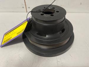 Gebruikte Krukas Poelie Opel Corsa F (UB/UH/UP) 1.2 Turbo 12V 100 Prijs € 50,00 Margeregeling aangeboden door DVZ Carparts