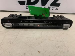 Begagnade Luftkonditionering, kontrollpanel Mercedes A (177.0) 1.5 A-180d Pris € 99,99 Marginaltabell erbjuds av DVZ Carparts