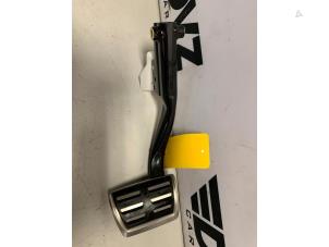 Używane Pedal hamulca Audi S5 Sportback (F5A/F5F) 3.0 TFSI V6 24V Cena € 30,25 Z VAT oferowane przez DVZ Carparts