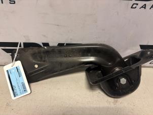 Begagnade Främre gaffelben, vänster Audi Q2 (GAB/GAG) Pris € 36,29 Inklusive moms erbjuds av DVZ Carparts