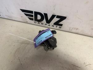 Gebruikte Uitlaat gasklep (EGR) Volkswagen Touran (5T1) 2.0 TDI 150 Prijs € 60,00 Inclusief btw aangeboden door DVZ Carparts