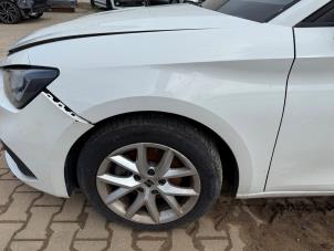 Gebruikte Scherm links-voor Seat Leon (KLB) 2.0 TDI 16V Prijs € 250,00 Inclusief btw aangeboden door DVZ Carparts