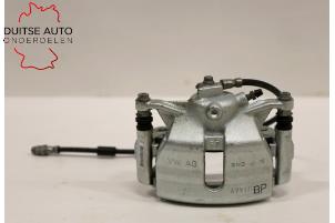 Używane Zacisk hamulcowy prawy przód Volkswagen Golf VII (AUA) 1.4 TSI 16V Cena € 48,40 Z VAT oferowane przez Duitse Auto Onderdelen