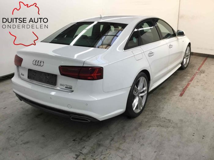 Achterklep van een Audi A6 (C7) 3.0 V6 24V TFSI Quattro 2016