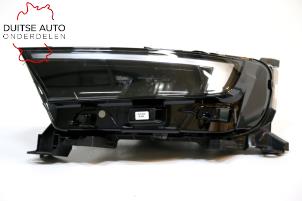 Używane Reflektor lewy Opel Mokka 1.2 Turbo 12V Cena € 484,00 Z VAT oferowane przez Duitse Auto Onderdelen