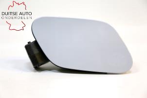 Używane Pokrywa wlewu paliwa Volkswagen Golf VII (AUA) 1.2 TSI 16V Cena € 30,00 Z VAT oferowane przez Duitse Auto Onderdelen