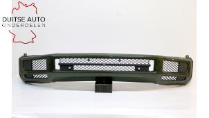Gebruikte Bumper voor Mercedes G (463) G 500 4.0 Biturbo V8 32V Prijs € 544,50 Inclusief btw aangeboden door Duitse Auto Onderdelen