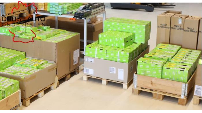 Bromsback från en Renault Laguna I (B56) 1.8 1997