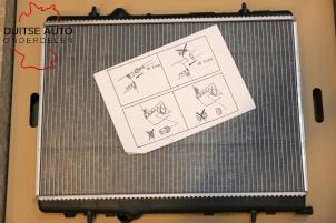 Nieuwe Radiateur Peugeot 307 Break (3E) 1.6 HDiF 110 16V Prijs € 108,90 Inclusief btw aangeboden door Duitse Auto Onderdelen