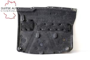 Gebruikte Beschermplaat bodem Audi A8 (D5) 3.0 V6 24V 55 TFSI Mild Hybrid Quattro Prijs € 85,00 Inclusief btw aangeboden door Duitse Auto Onderdelen