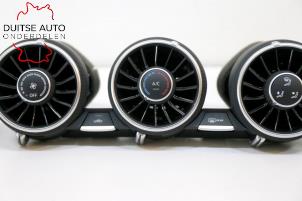 Używane Panel sterowania nagrzewnicy Audi TTS (FV3/FVP) 2.0 TFSI 16V Quattro Cena na żądanie oferowane przez Duitse Auto Onderdelen