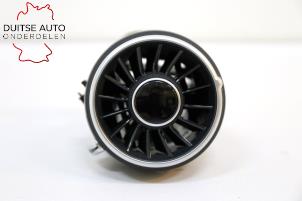 Używane Panel sterowania nagrzewnicy Audi TTS (FV3/FVP) 2.0 TFSI 16V Quattro Cena na żądanie oferowane przez Duitse Auto Onderdelen