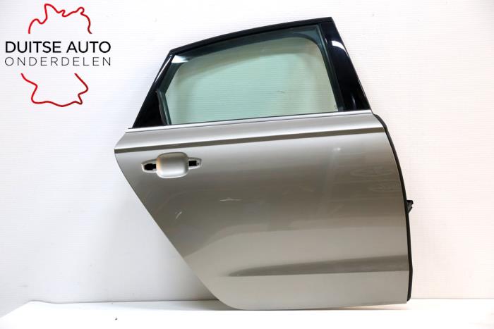 Puerta de 4 puertas derecha detrás de un Audi A6 (C7) 2.0 TDI 16V 2017