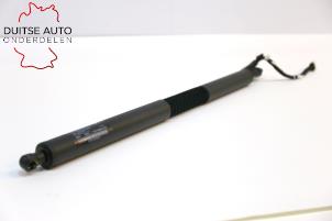 Używane Silnik rygla tylnej klapy BMW 3 serie Gran Turismo (F34) 325d 2.0 16V Cena € 121,00 Z VAT oferowane przez Duitse Auto Onderdelen