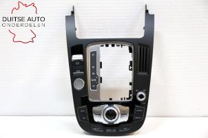 Używane Panel obslugi nawigacji Audi A5 Sportback (8TA) 2.0 TDI 16V Quattro Cena € 272,25 Z VAT oferowane przez Duitse Auto Onderdelen