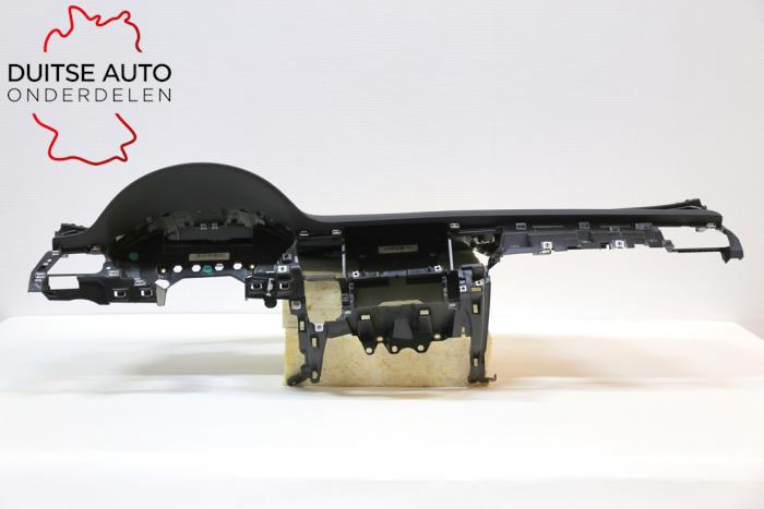 Instrumentbräda från en Audi A8 (D4) 3.0 TDI V6 24V Quattro 2017