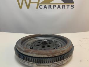 Nieuwe Vliegwiel Audi Q3 (8UB/8UG) 1.4 TFSI 16V Prijs € 361,79 Inclusief btw aangeboden door WH Carparts