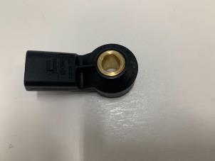 Nowe Czujnik spalania stukowego Audi Q3 (8UB/8UG) 1.4 TFSI 16V Cena € 14,52 Z VAT oferowane przez WH Carparts