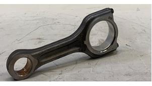 Begagnade Vevstake Ford Fiesta 7 1.5 TDCi 85 Pris € 42,35 Inklusive moms erbjuds av WH Carparts