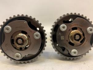 Gebruikte Nokkenas Ford Grand C-Max (DXA) 1.0 Ti-VCT EcoBoost 12V 125 Prijs € 181,50 Inclusief btw aangeboden door WH Carparts