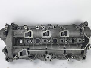 Begagnade Kamaxelhus Ford Transit Connect (PJ2) 1.5 EcoBlue Pris € 211,75 Inklusive moms erbjuds av WH Carparts