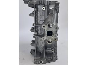 Gebruikte Cilinderkop Ford Grand C-Max (DXA) 1.0 Ti-VCT EcoBoost 12V 125 Prijs € 272,25 Inclusief btw aangeboden door WH Carparts