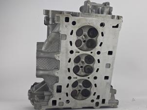 Gebruikte Cilinderkop Ford Grand C-Max (DXA) 1.0 Ti-VCT EcoBoost 12V 125 Prijs € 453,75 Inclusief btw aangeboden door WH Carparts