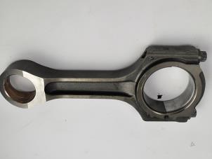 Begagnade Vevstake Ford Transit 2.0 TDCi 16V Eco Blue 130 Pris € 42,35 Inklusive moms erbjuds av WH Carparts