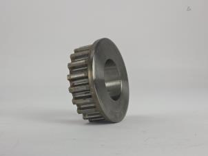 Gebruikte Krukas Tandwiel Ford Grand C-Max (DXA) 1.0 Ti-VCT EcoBoost 12V 125 Prijs € 30,25 Inclusief btw aangeboden door WH Carparts