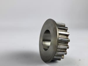 Gebruikte Krukas Tandwiel Ford Grand C-Max (DXA) 1.0 Ti-VCT EcoBoost 12V 125 Prijs € 30,25 Inclusief btw aangeboden door WH Carparts