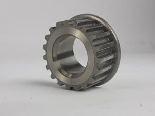 Gebruikte Krukas Tandwiel Ford Grand C-Max (DXA) 1.0 Ti-VCT EcoBoost 12V 125 Prijs € 30,25 Inclusief btw aangeboden door WH Carparts