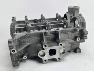 Gebruikte Cilinderkop Ford Grand C-Max (DXA) 1.0 Ti-VCT EcoBoost 12V 125 Prijs € 272,25 Inclusief btw aangeboden door WH Carparts